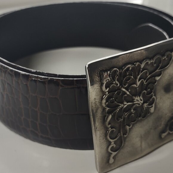 Sandy Duftler Brown Leather Skin Tapered Vintage Silver Buckle Belt 45\